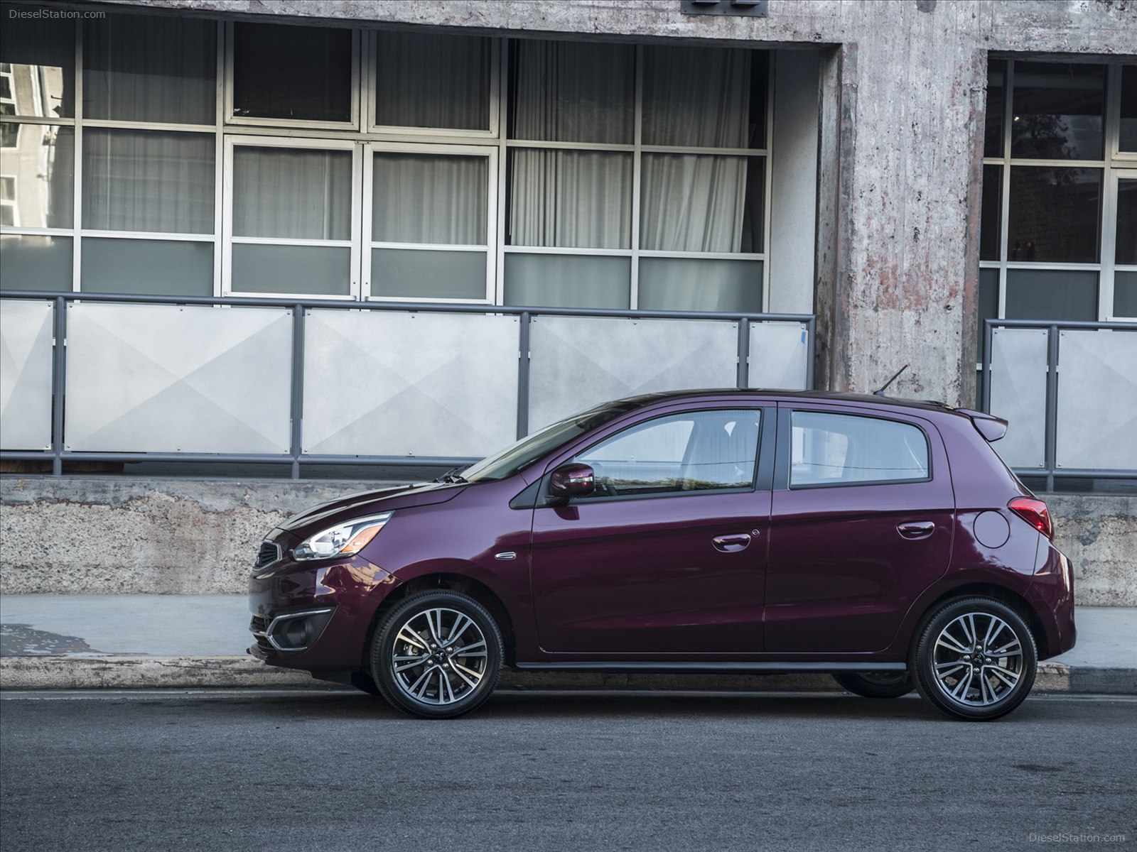 Mitsubishi Mirage GT 2017