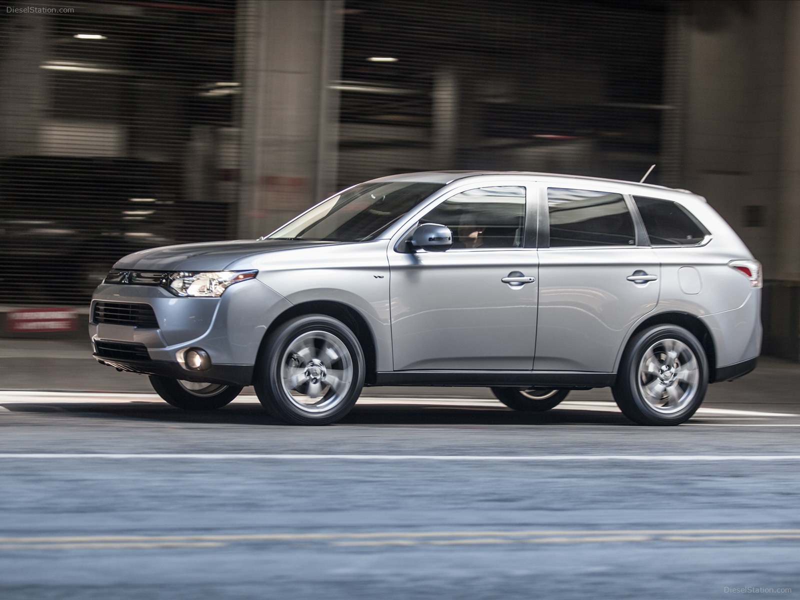 Mitsubishi Outlander GT 2014