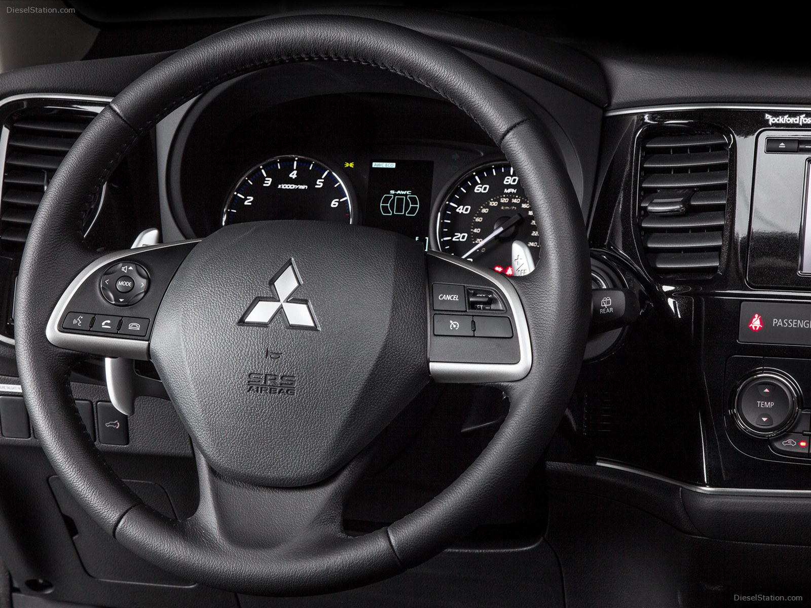 Mitsubishi Outlander GT 2014
