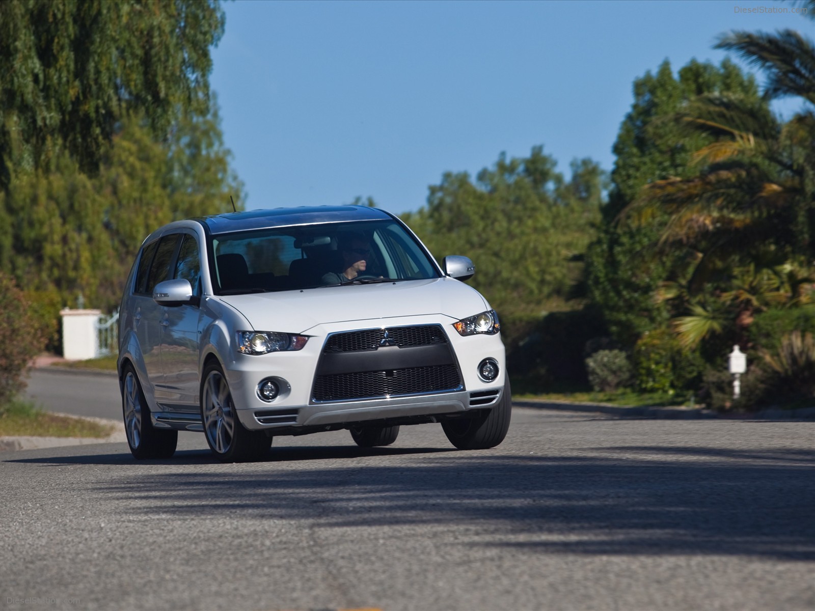 Mitsubishi Outlander GT Prototype