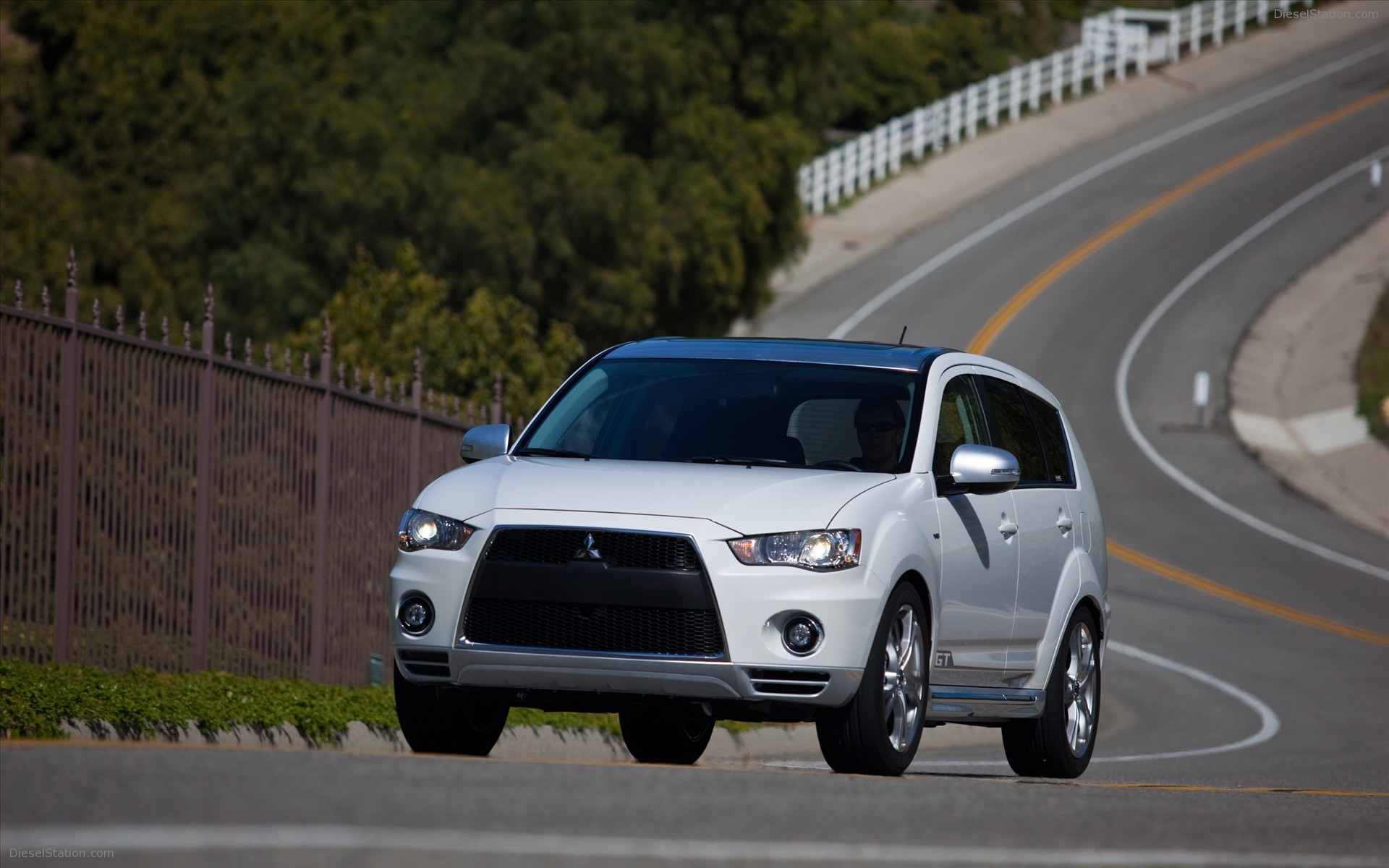 Mitsubishi Outlander GT Prototype