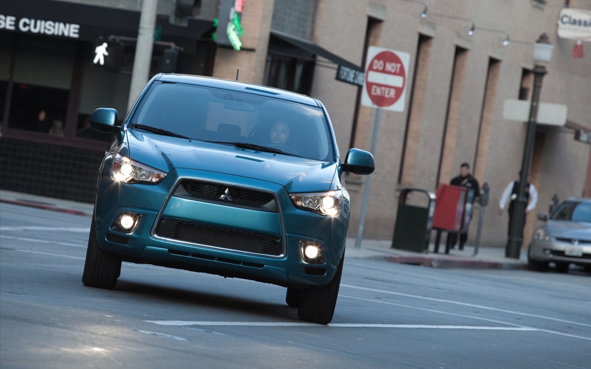 Mitsubishi Outlander Sport 2012