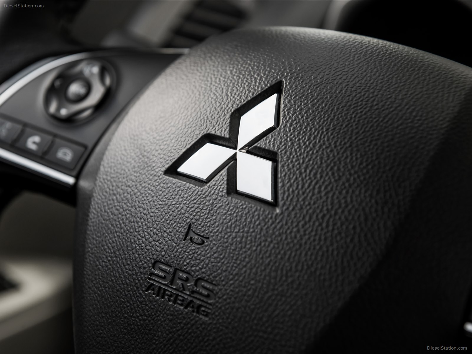 Mitsubishi Outlander Sport 2016
