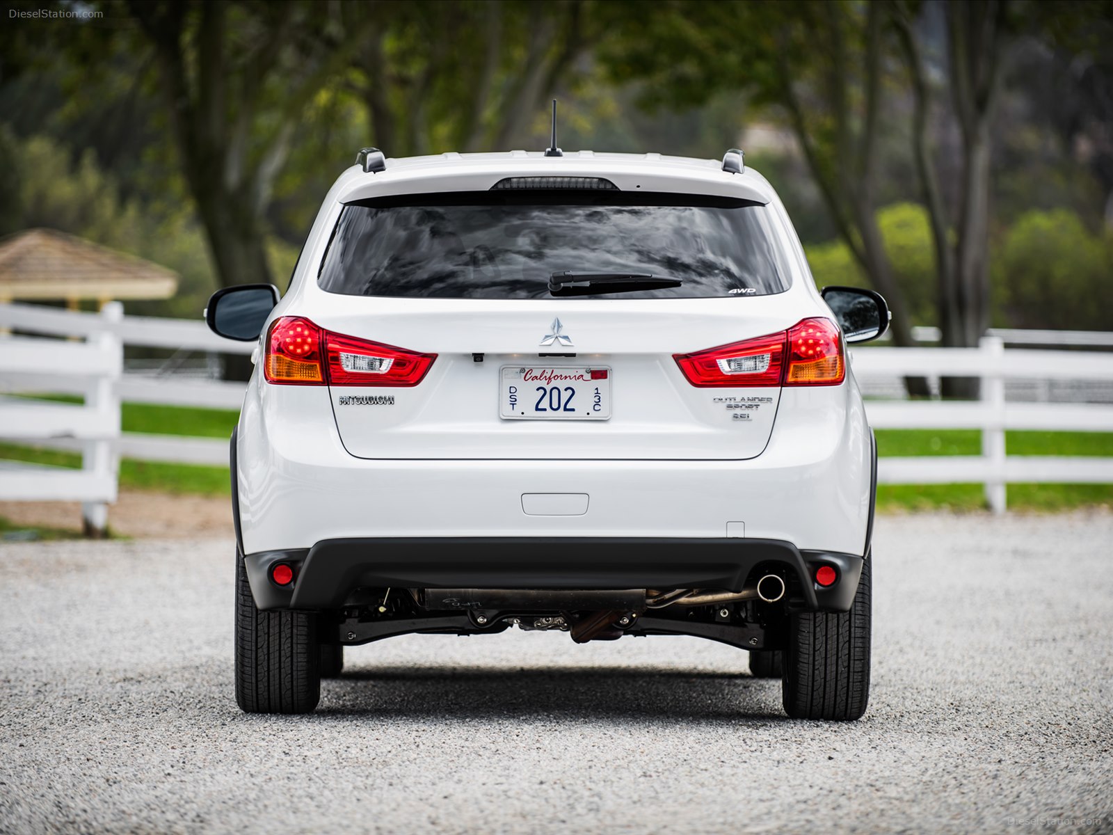 Mitsubishi Outlander Sport 2016