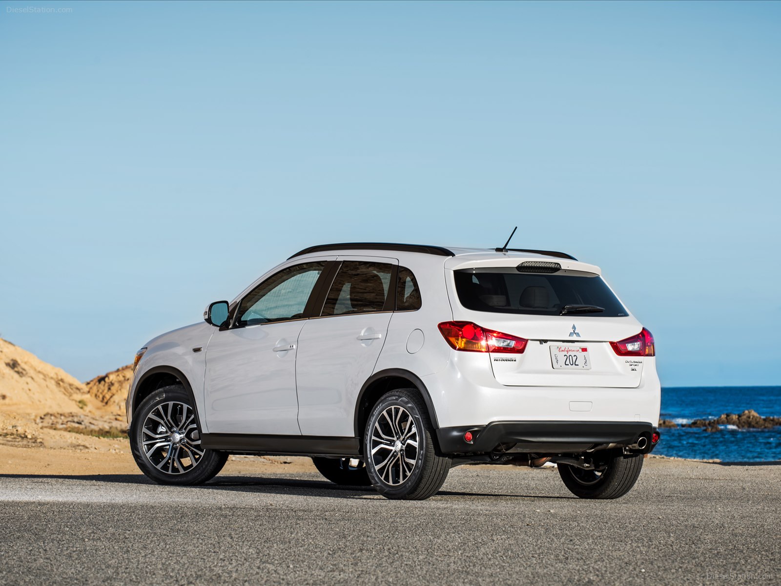 Mitsubishi Outlander Sport 2016