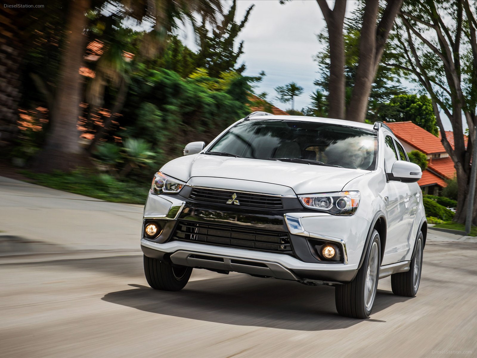 Mitsubishi Outlander Sport 2016