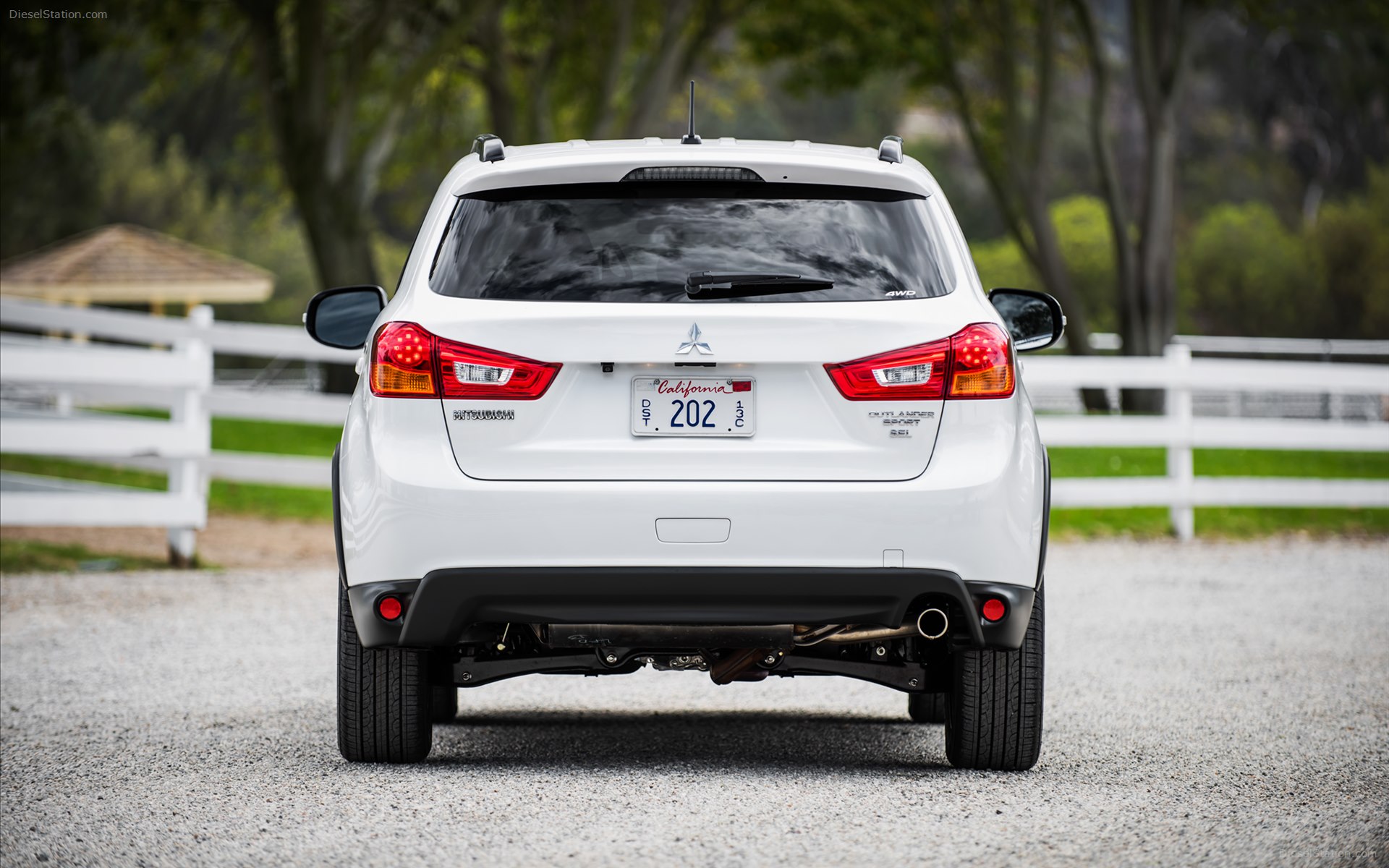 Mitsubishi Outlander Sport 2016