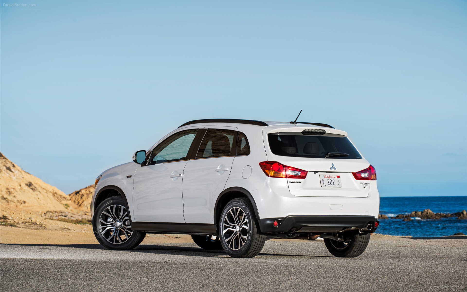 Mitsubishi Outlander Sport 2016