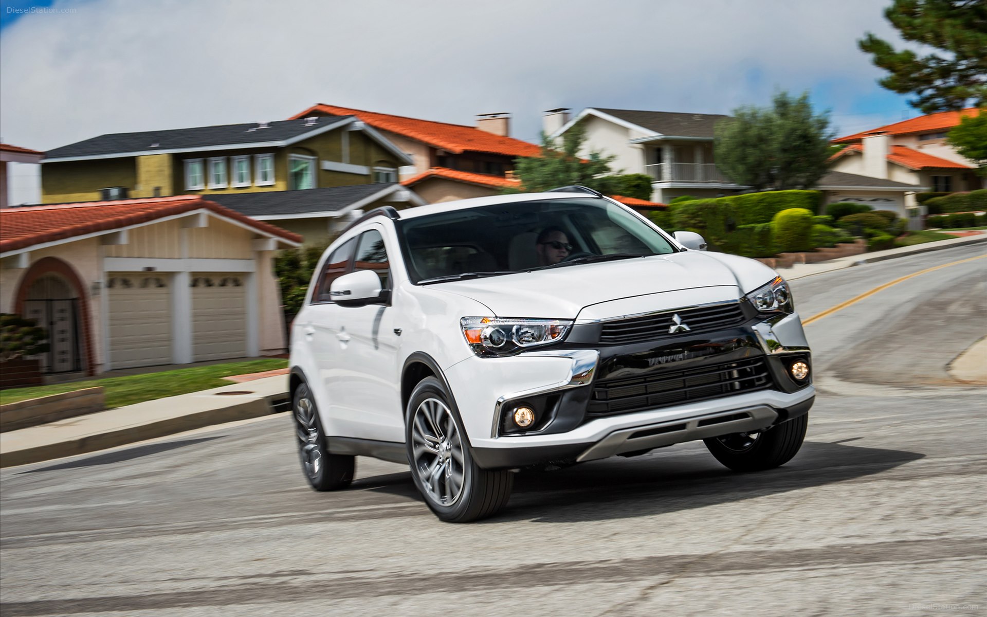 Mitsubishi Outlander Sport 2016