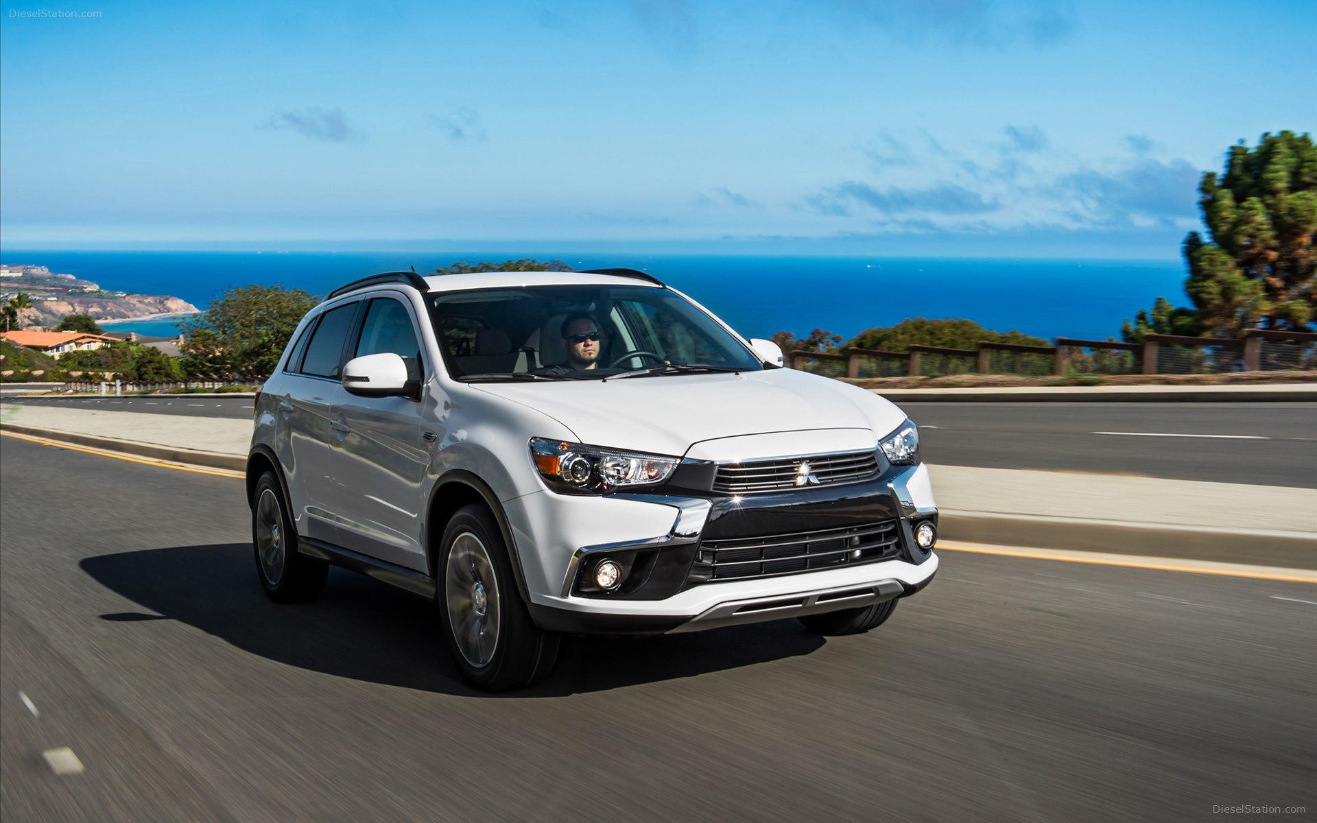 Mitsubishi Outlander Sport 2016