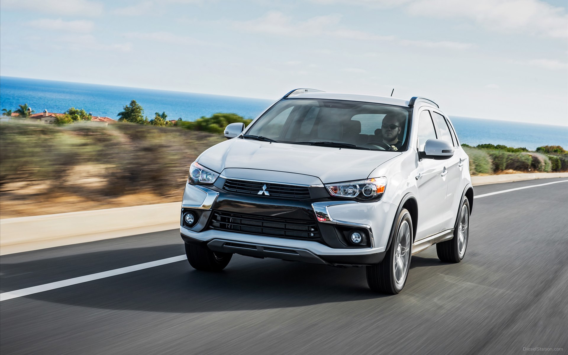 Mitsubishi Outlander Sport 2016