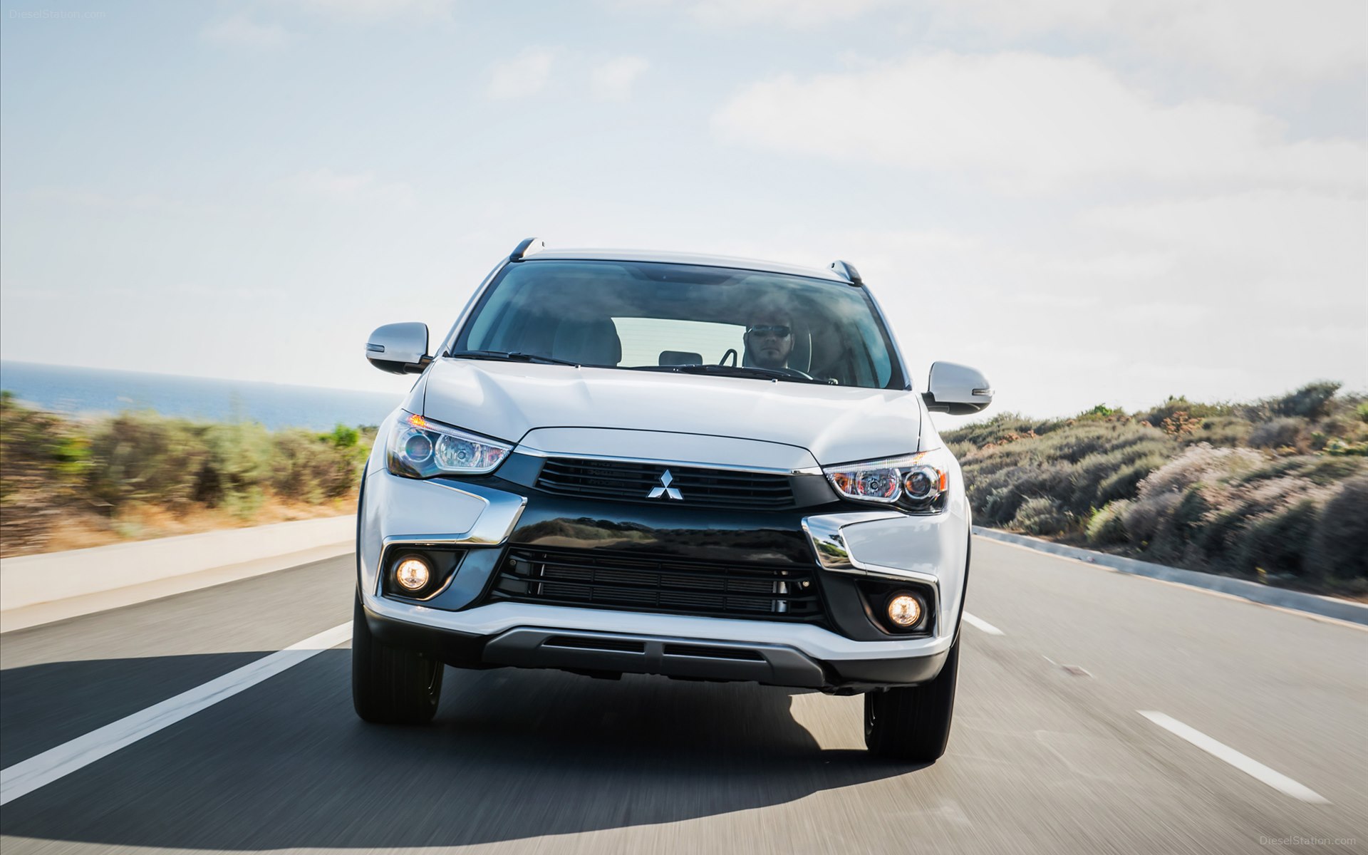 Mitsubishi Outlander Sport 2016