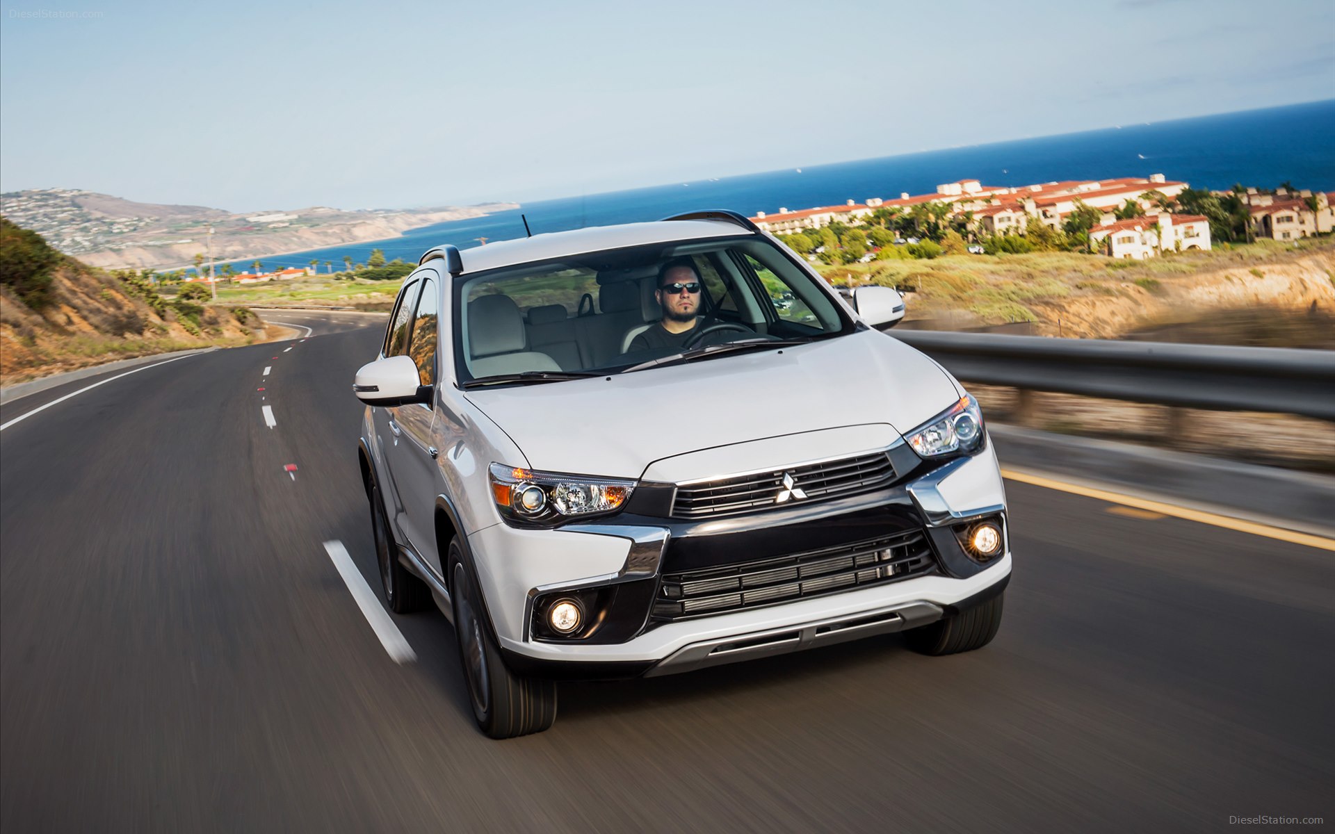 Mitsubishi Outlander Sport 2016