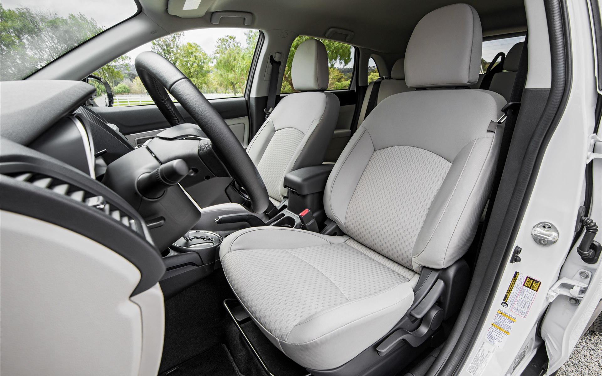 Mitsubishi Outlander Sport 2016