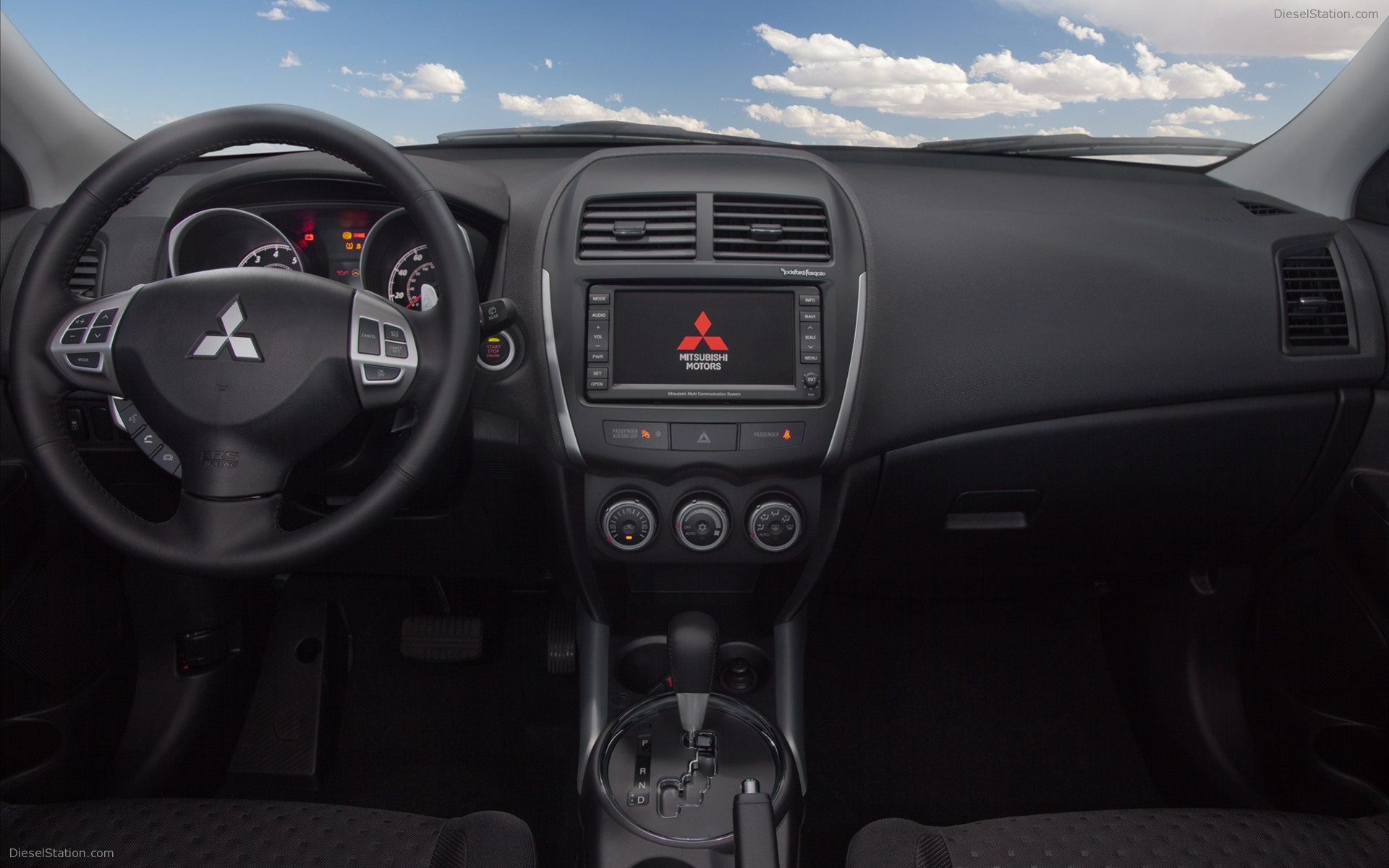 Mitsubishi Outlander Sport SE 2011