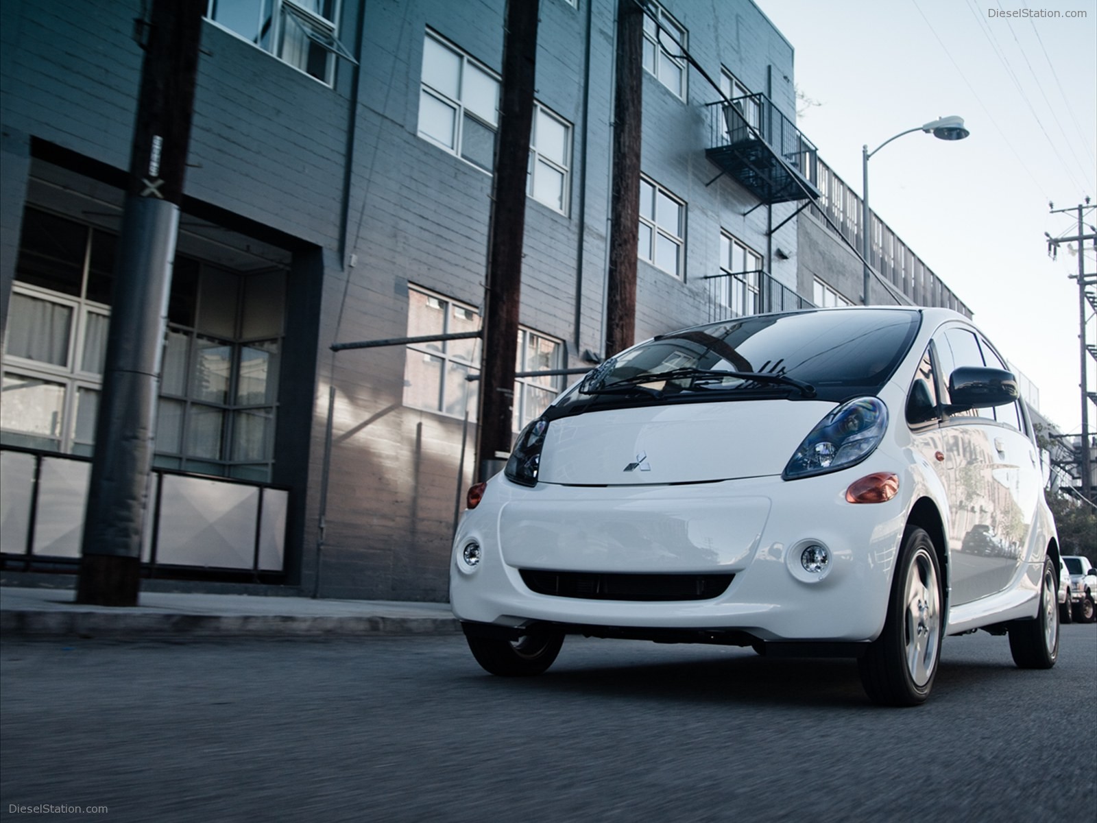 Mitsubishi i-MiEV American version 2012