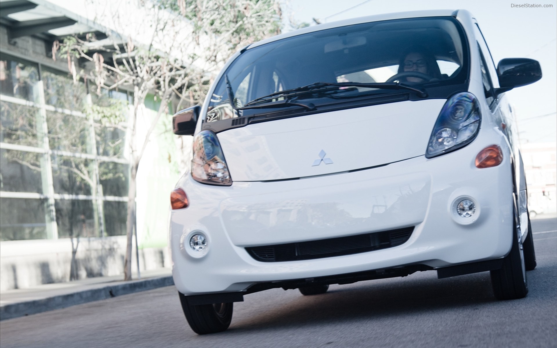 Mitsubishi i-MiEV American version 2012