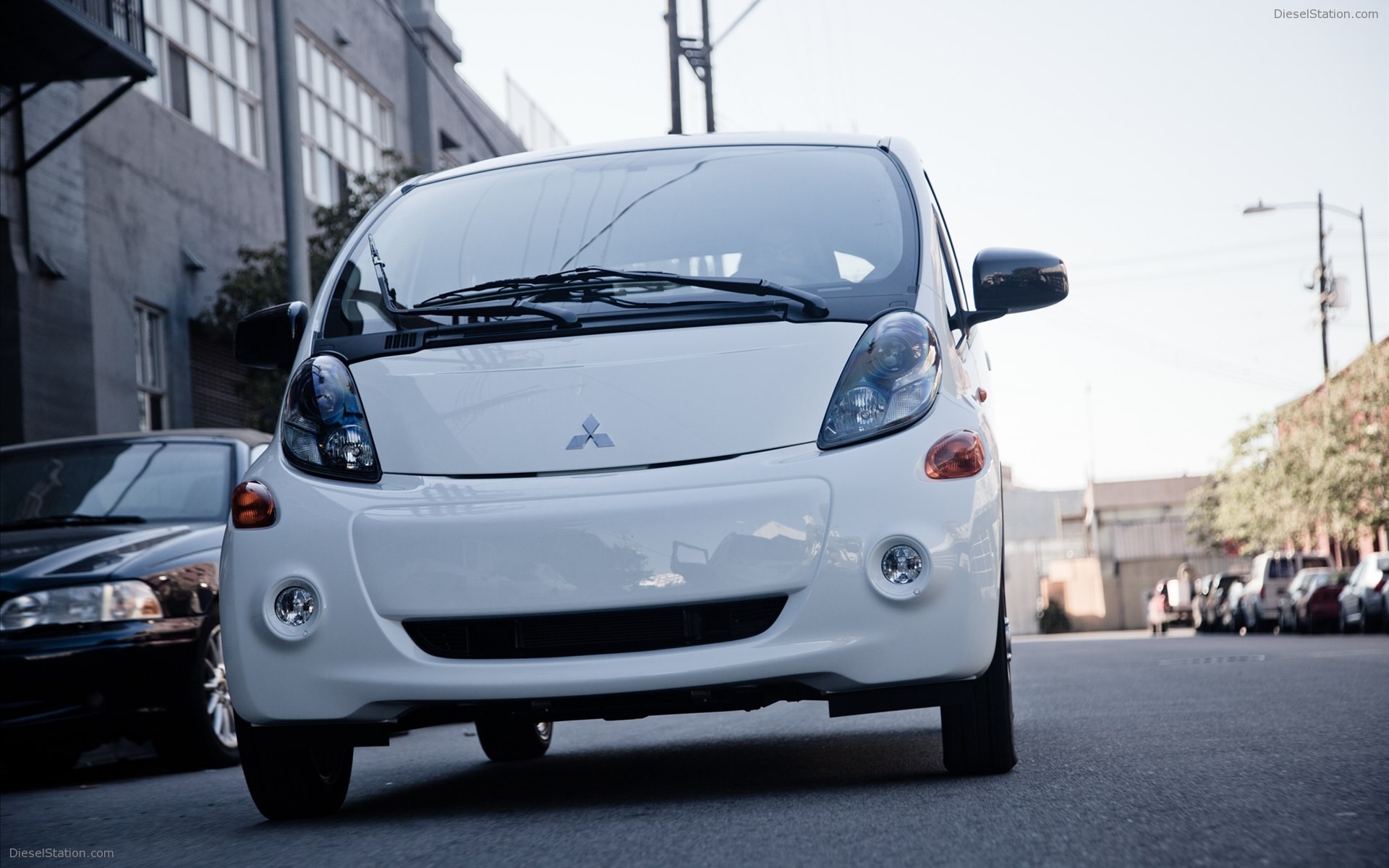 Mitsubishi i-MiEV American version 2012