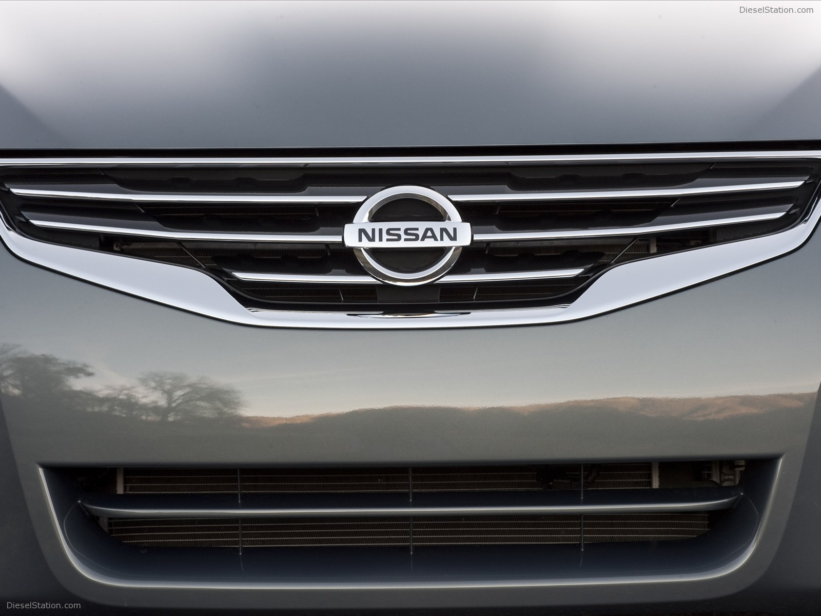 Nissan Altima Hybrid 2011