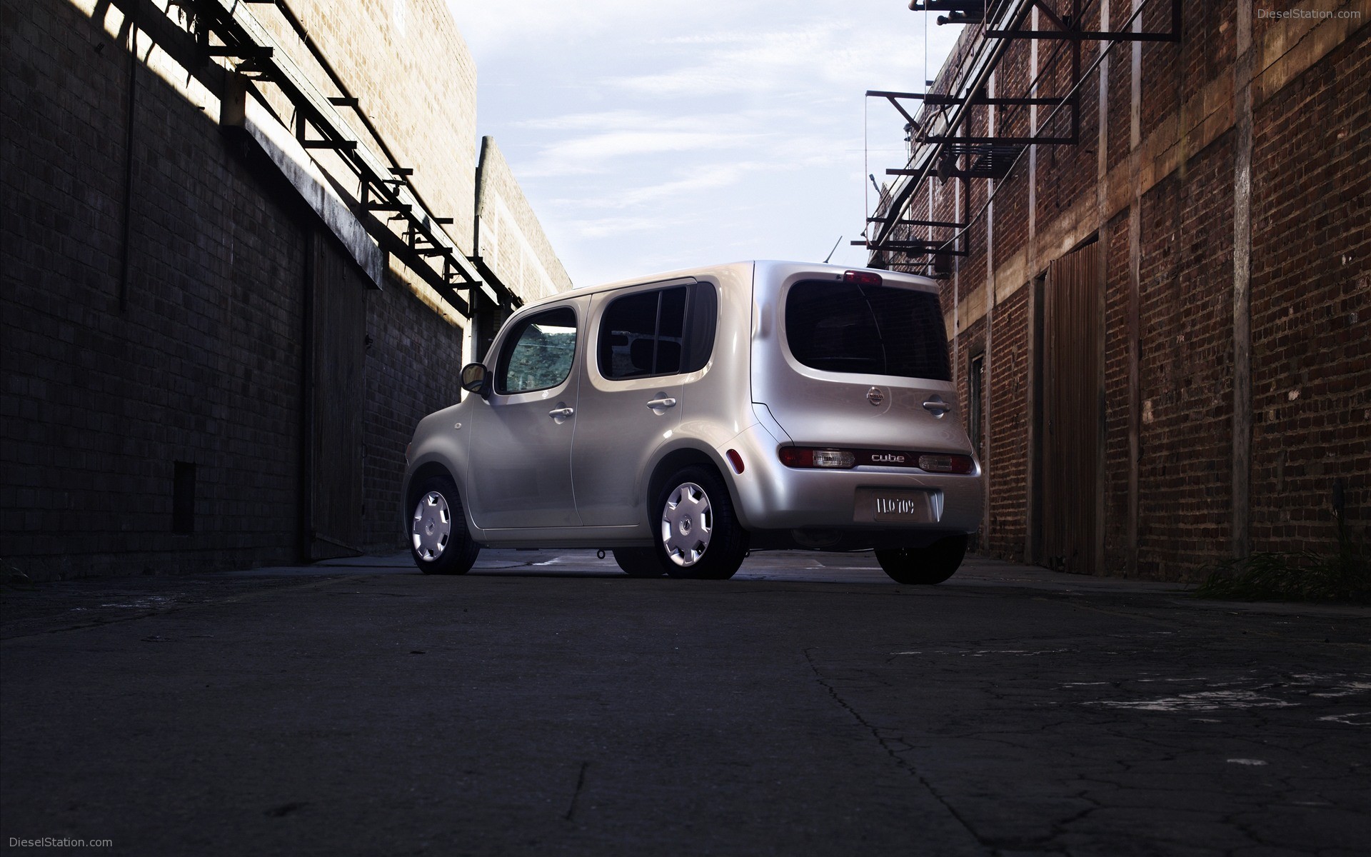 2009 Nissan Cube 