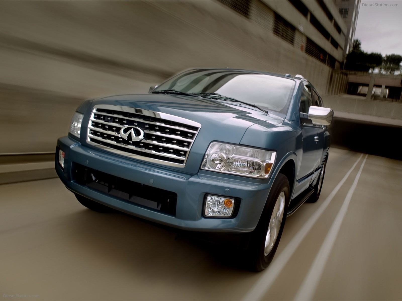 2010 Nissan QX56