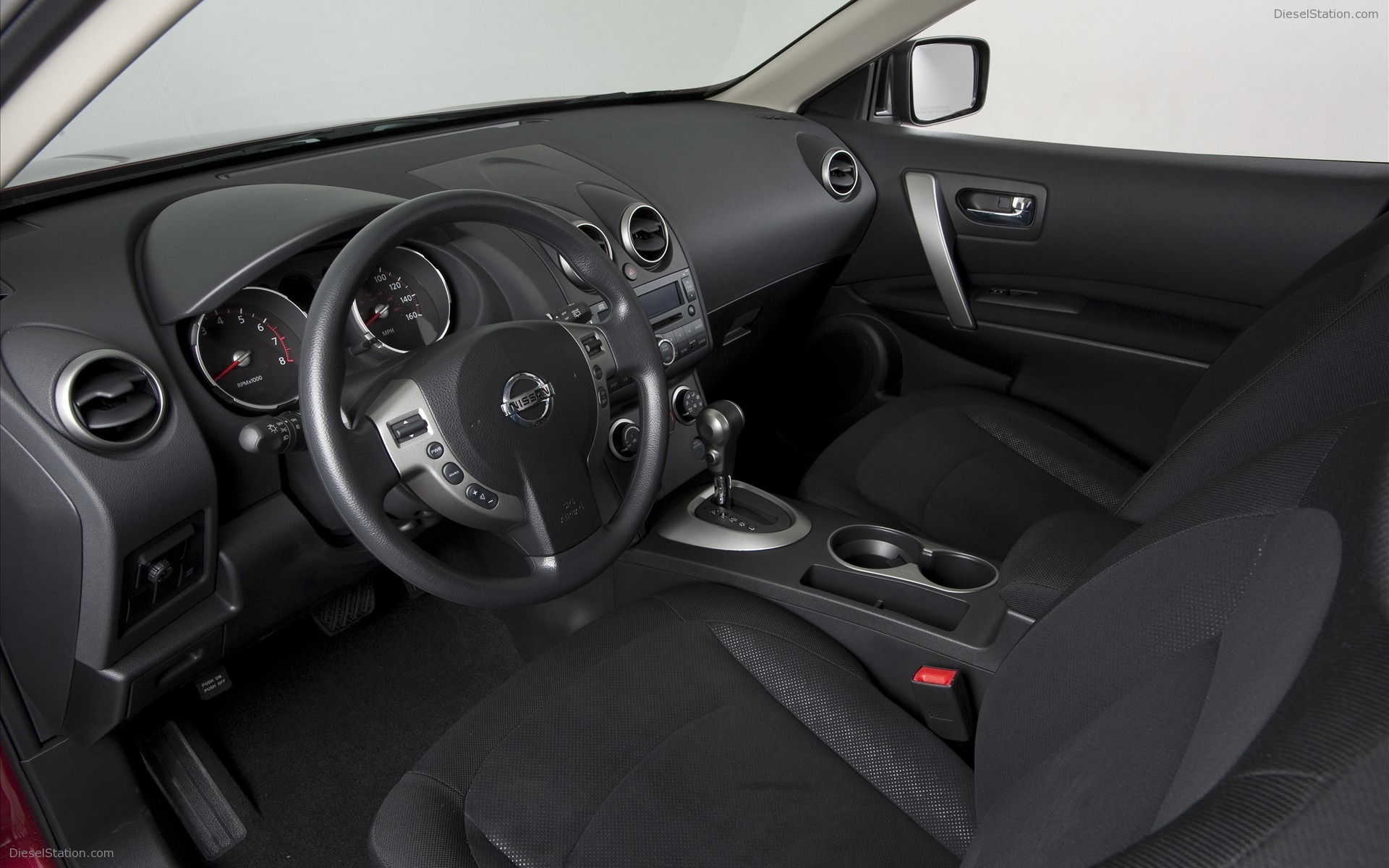 2010 Nissan Rogue Krom