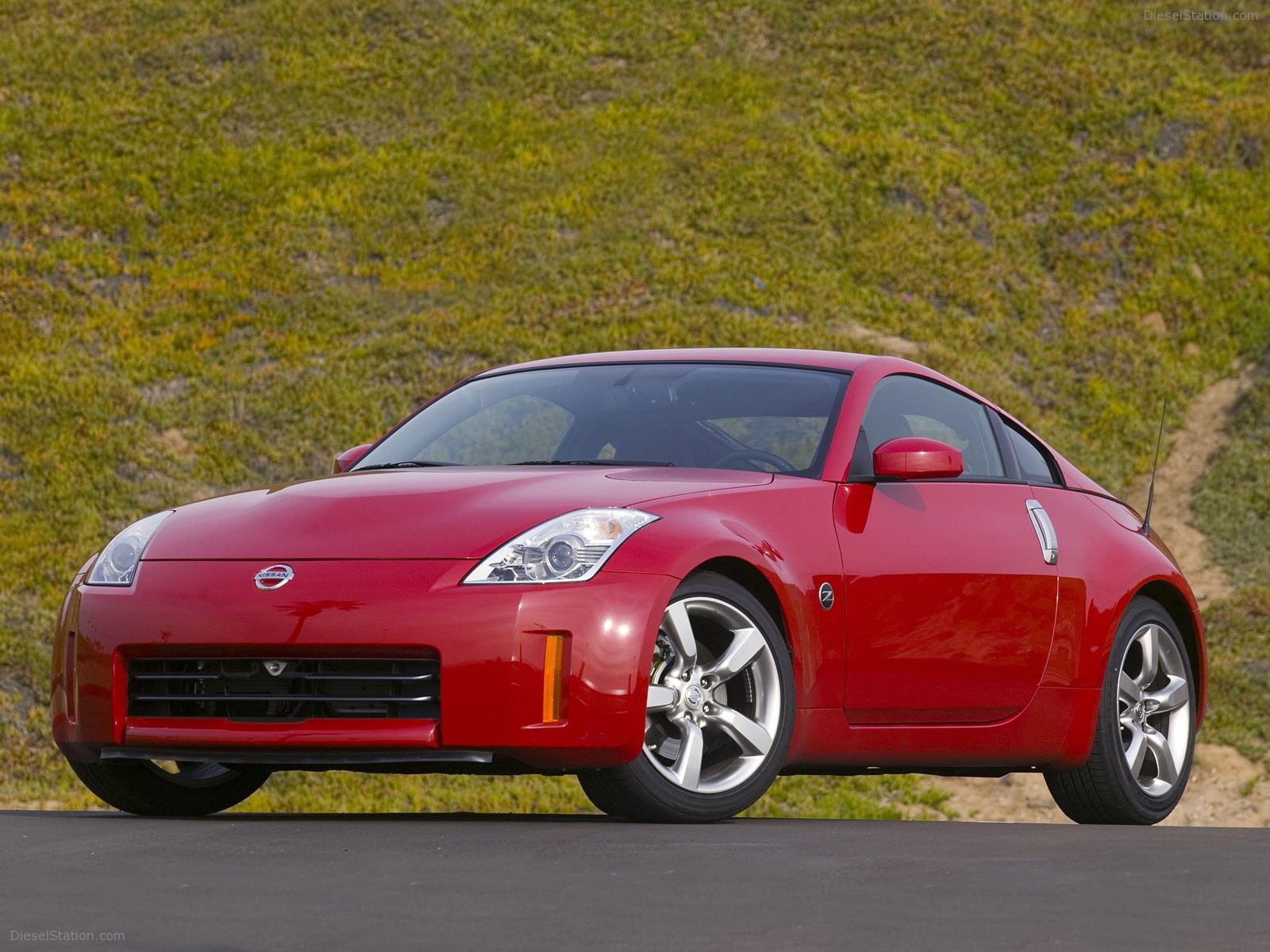 Nissan 350Z Coupe (2008)