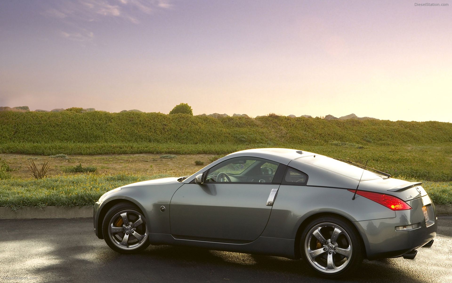 Nissan 350Z Coupe (2008)