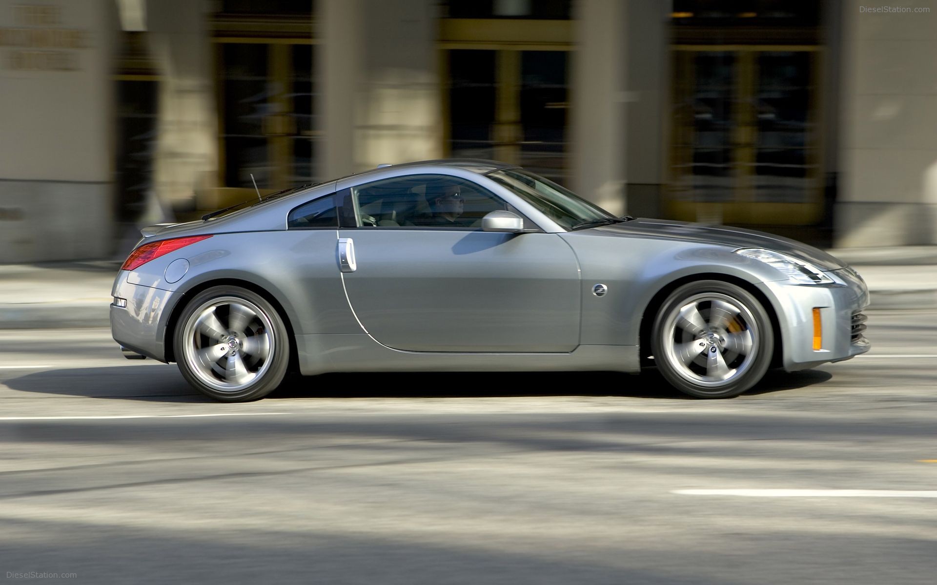 Nissan 350Z Coupe (2008)