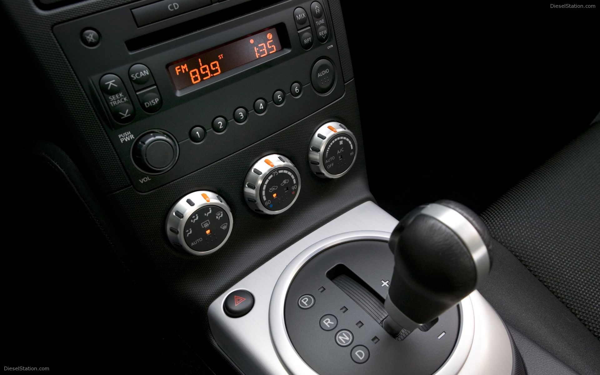 Nissan 350Z Coupe (2008)