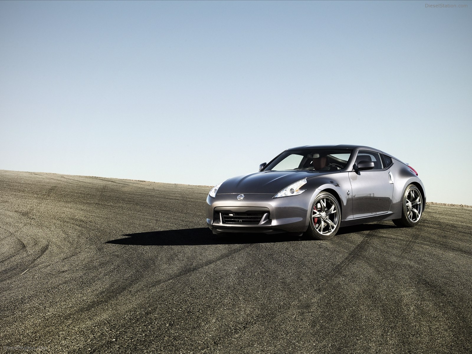 Nissan 370Z 40th Anniversary Edition