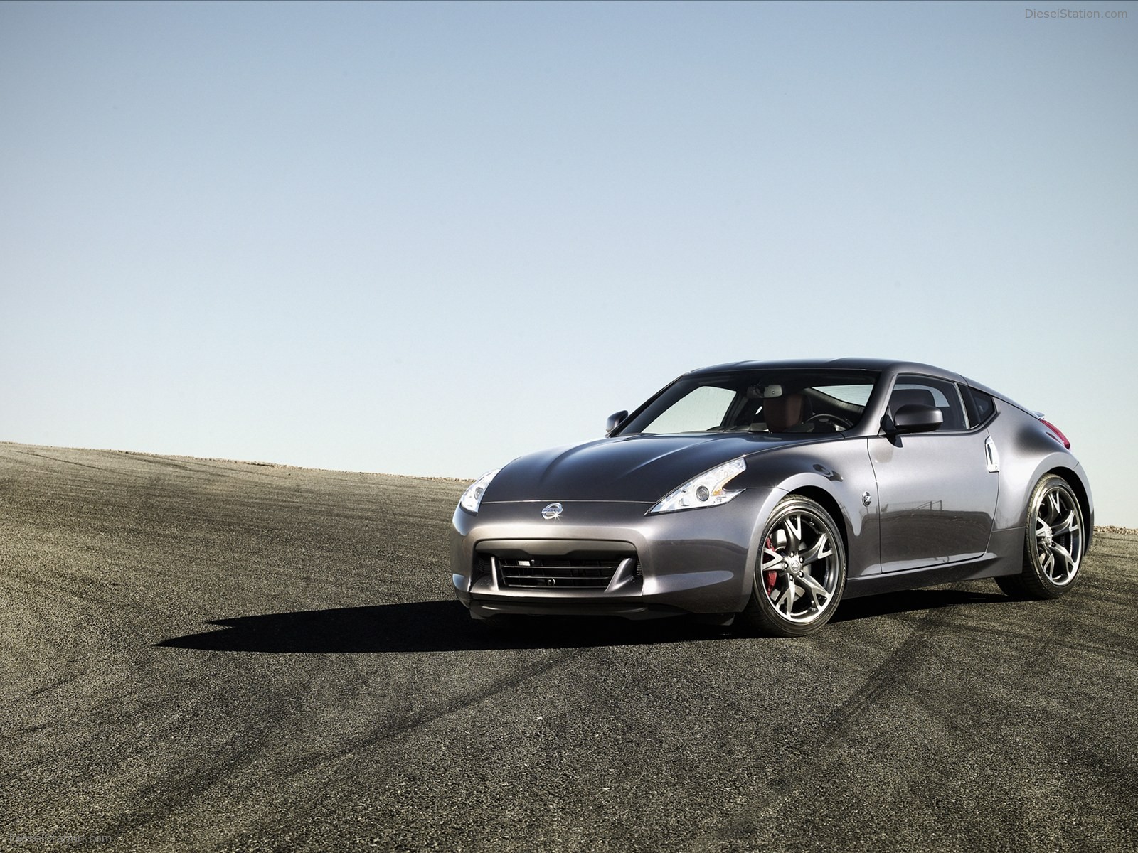 Nissan 370Z 40th Anniversary Edition