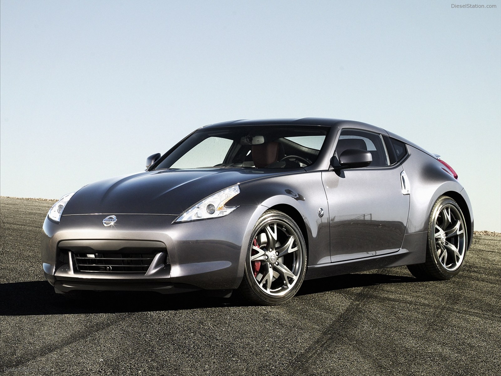 Nissan 370Z 40th Anniversary Edition