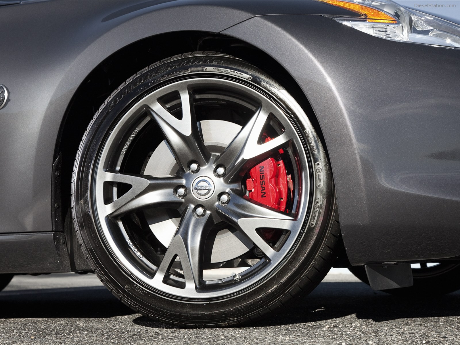 Nissan 370Z 40th Anniversary Edition