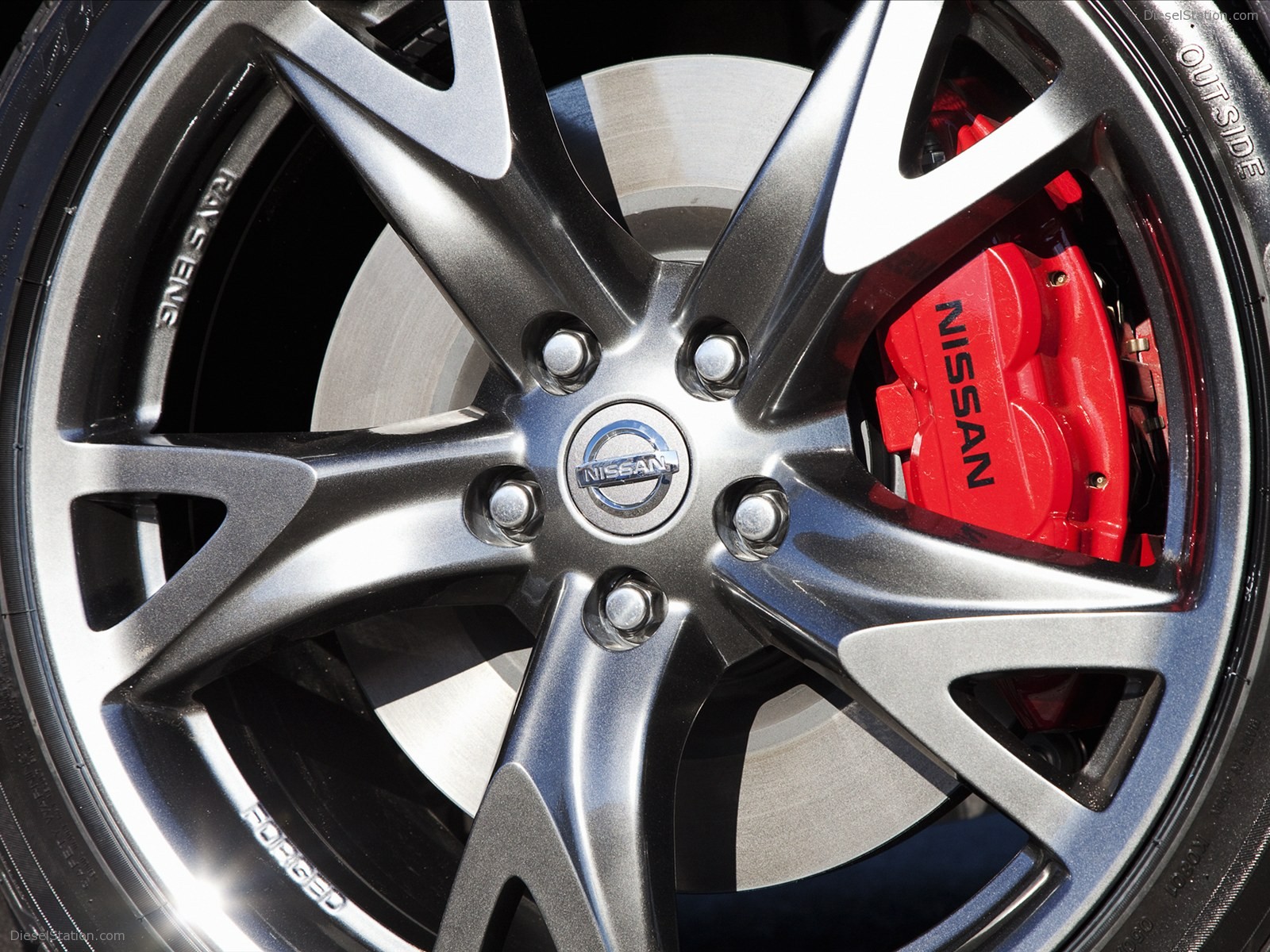 Nissan 370Z 40th Anniversary Edition