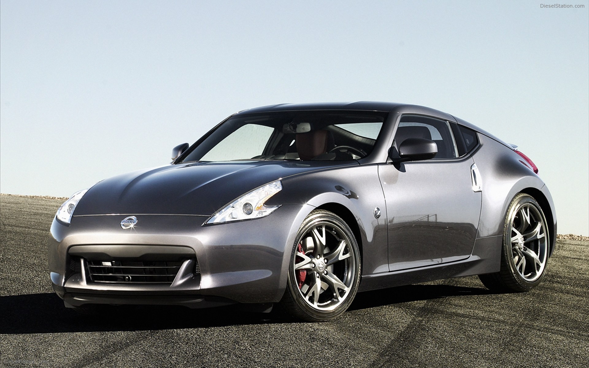 Nissan 370Z 40th Anniversary Edition
