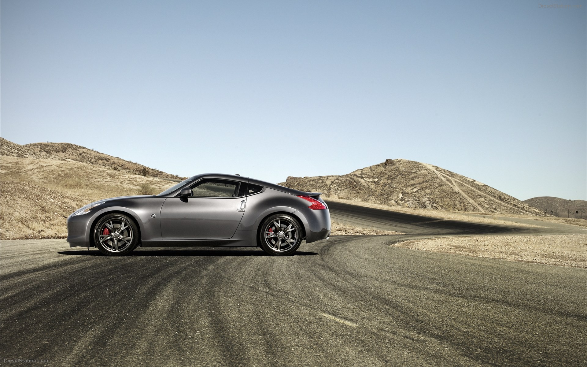 Nissan 370Z 40th Anniversary Edition
