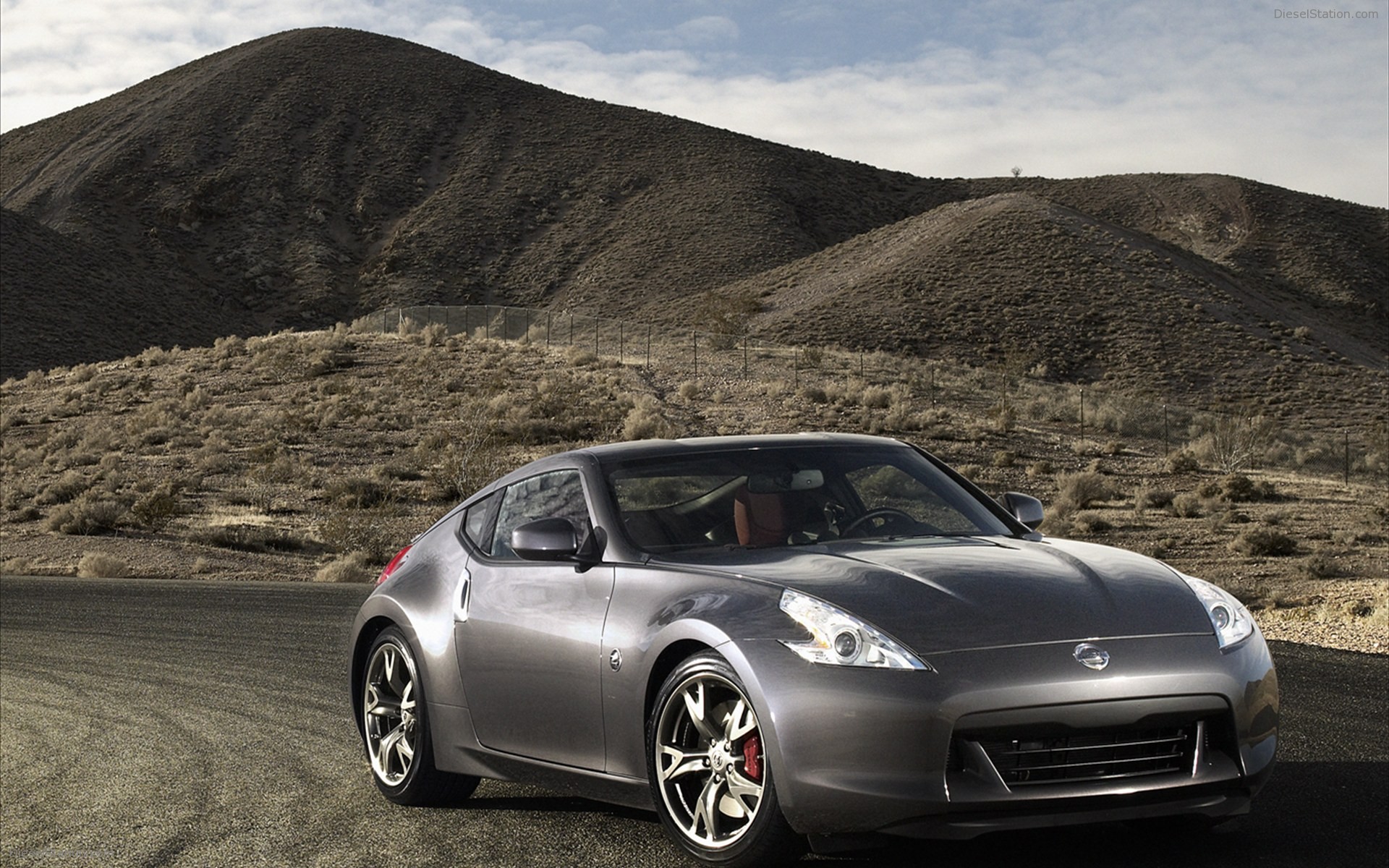 Nissan 370Z 40th Anniversary Edition