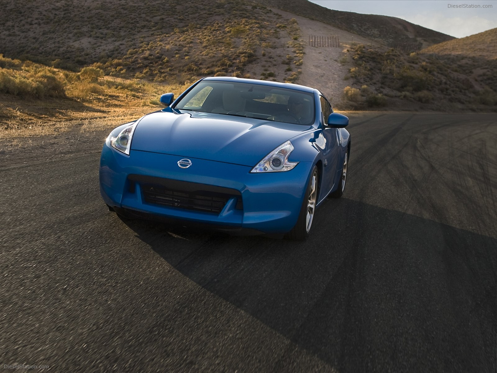 Nissan 370Z Coupe 2012