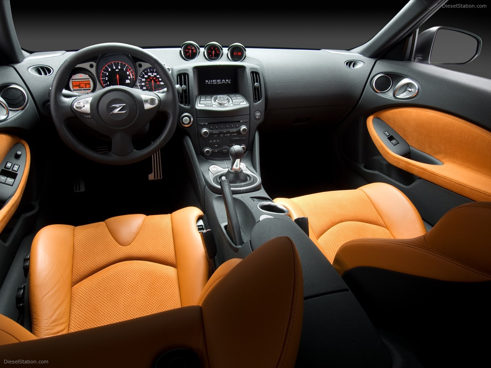 Nissan 370Z Coupe 2012