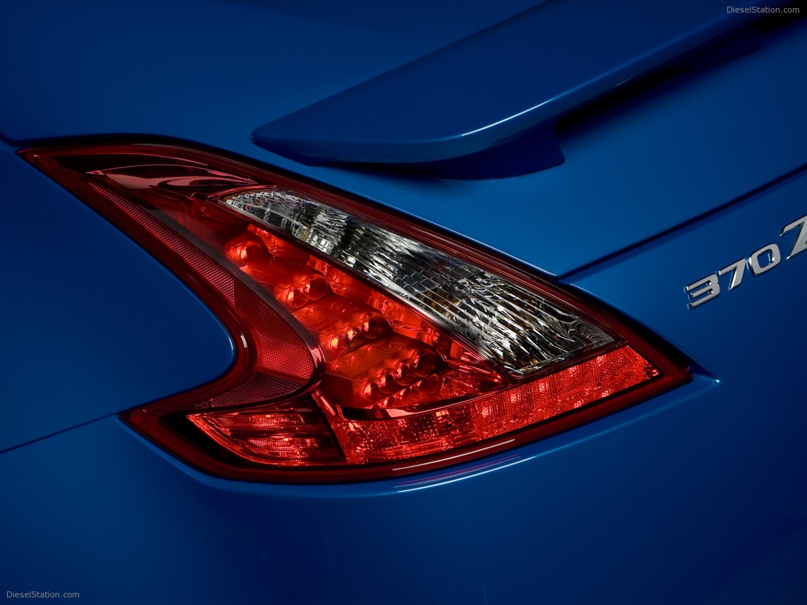 Nissan 370Z Coupe 2012