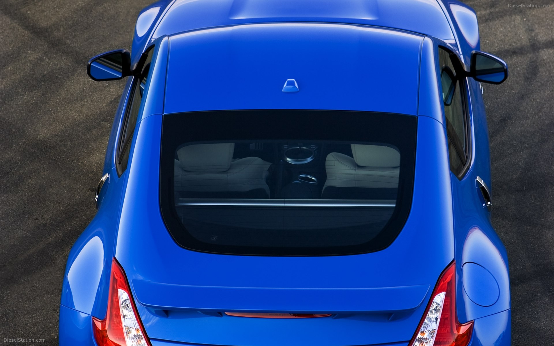 Nissan 370Z Coupe 2012