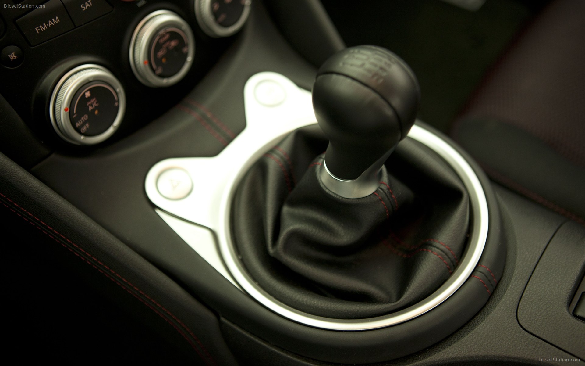 Nissan 370Z Nismo 2014