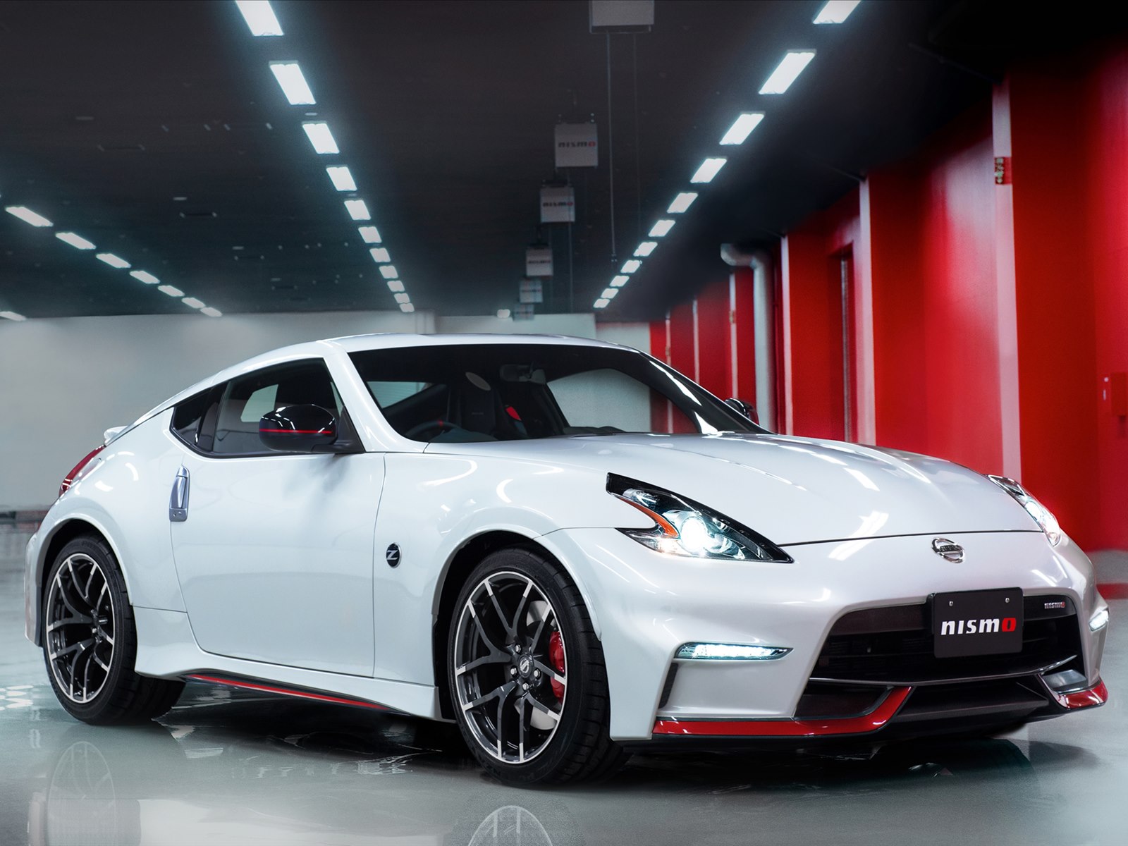 Nissan 370Z Nismo 2015