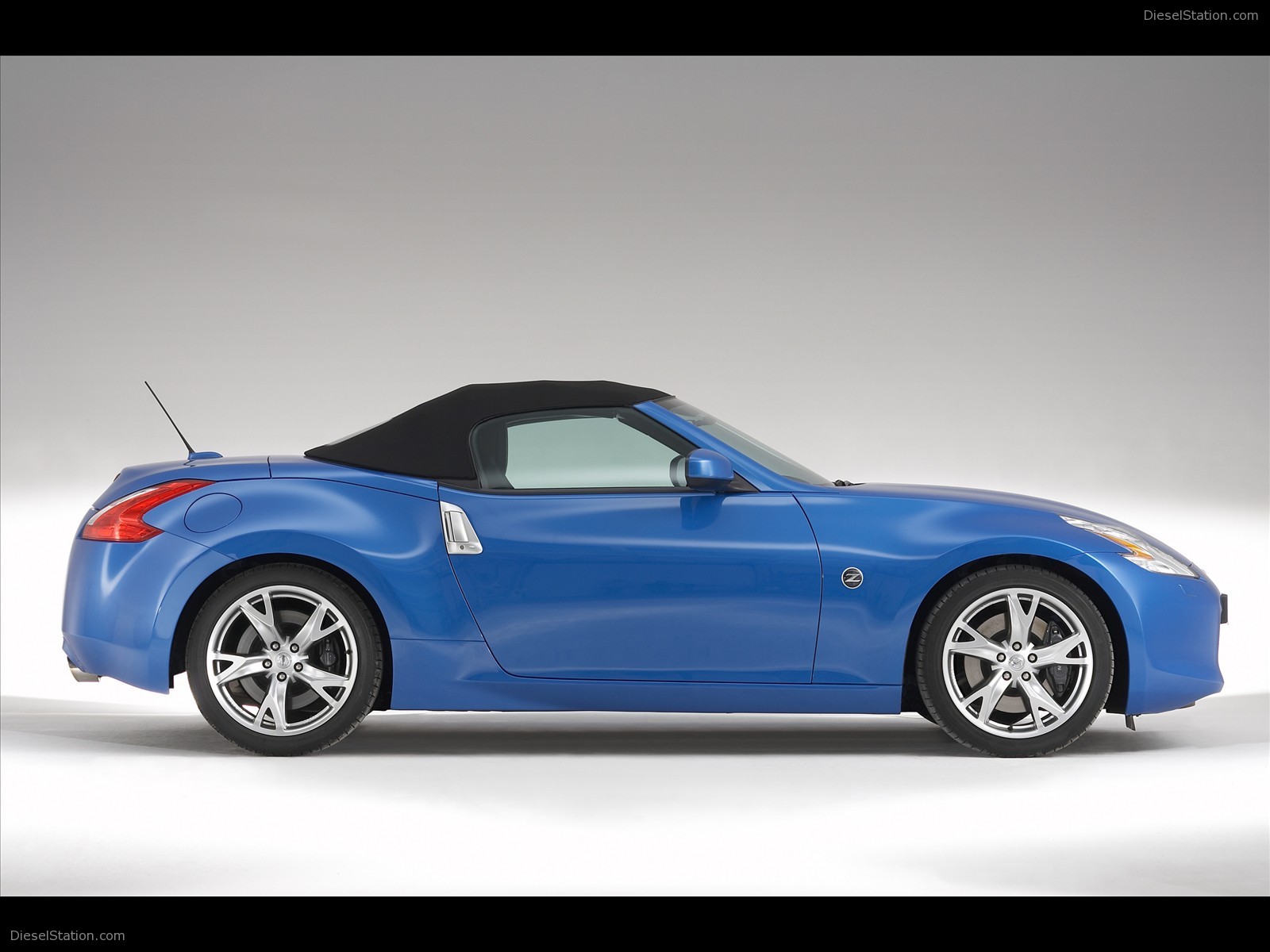 Nissan 370Z Roadster