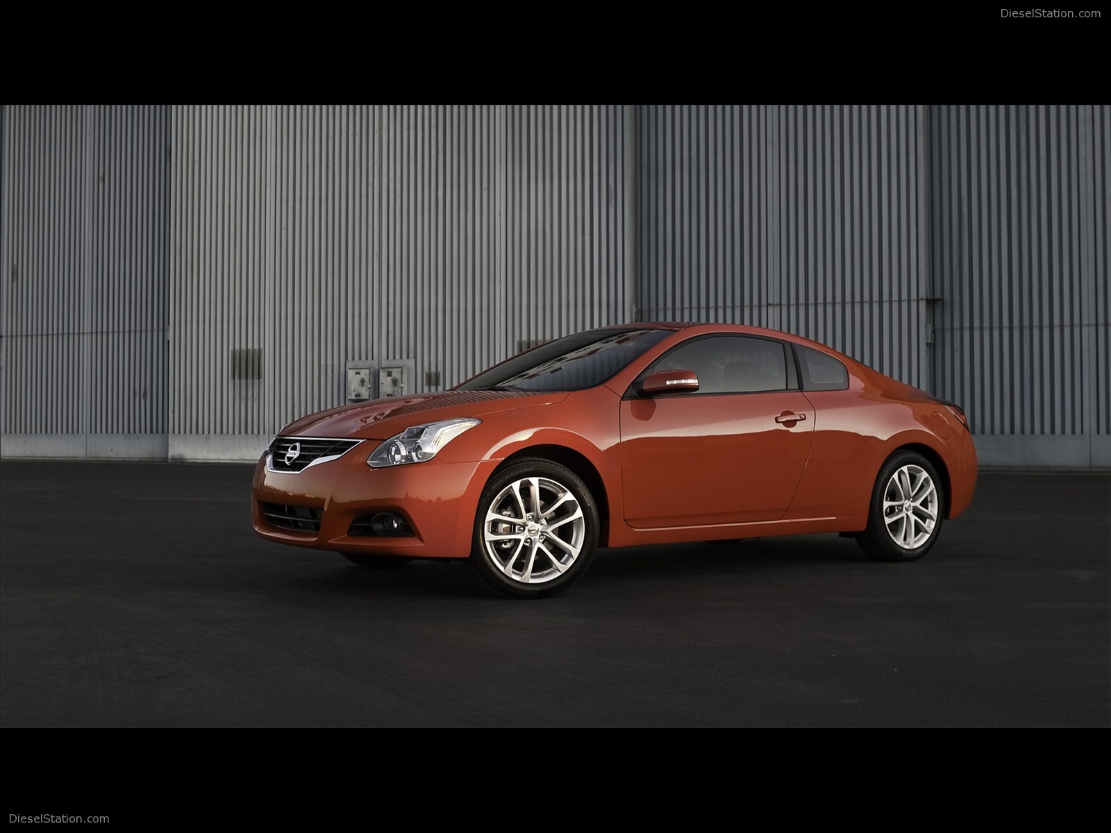 Nissan Altima Coupe 2012