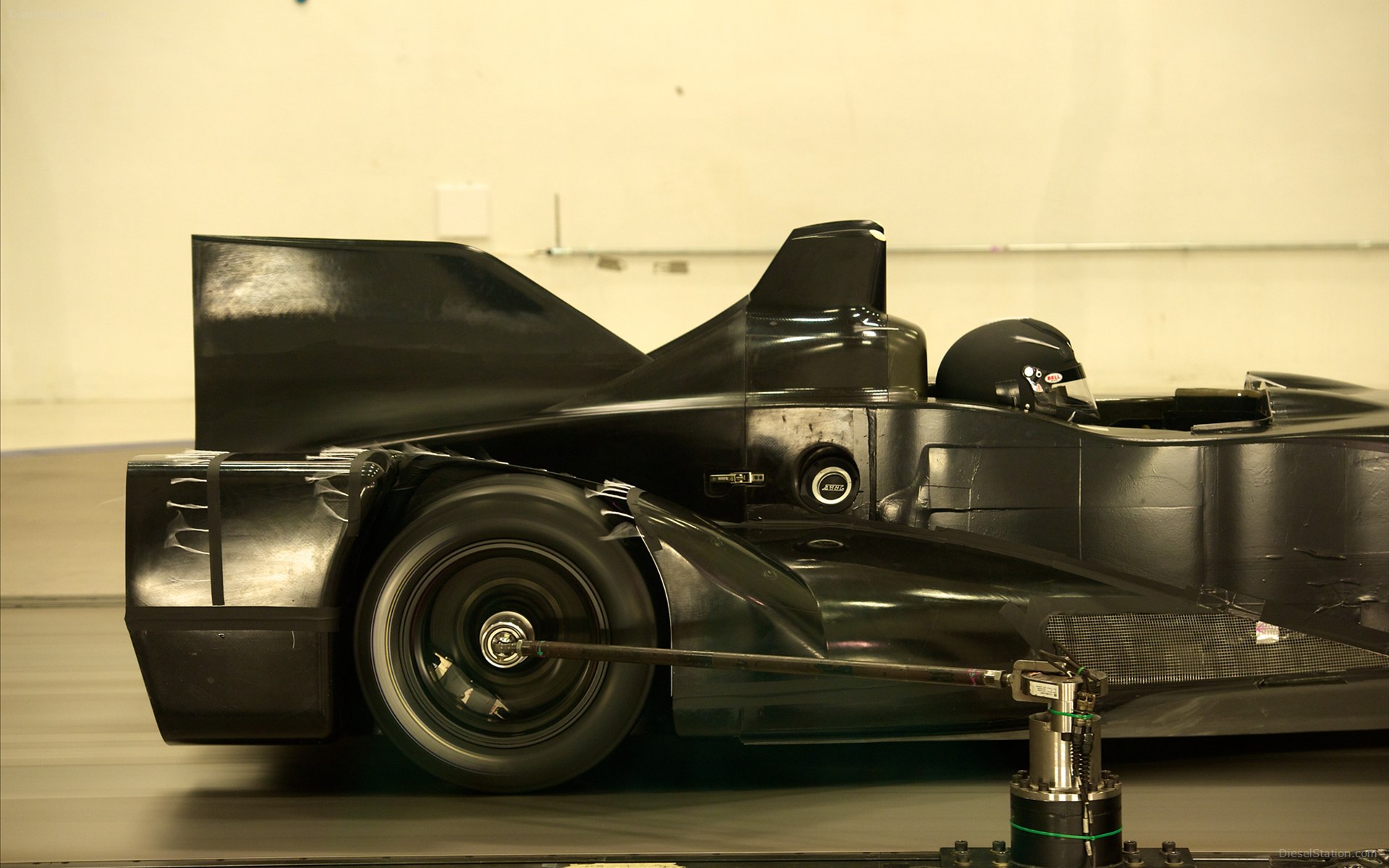 Nissan DeltaWing 2012