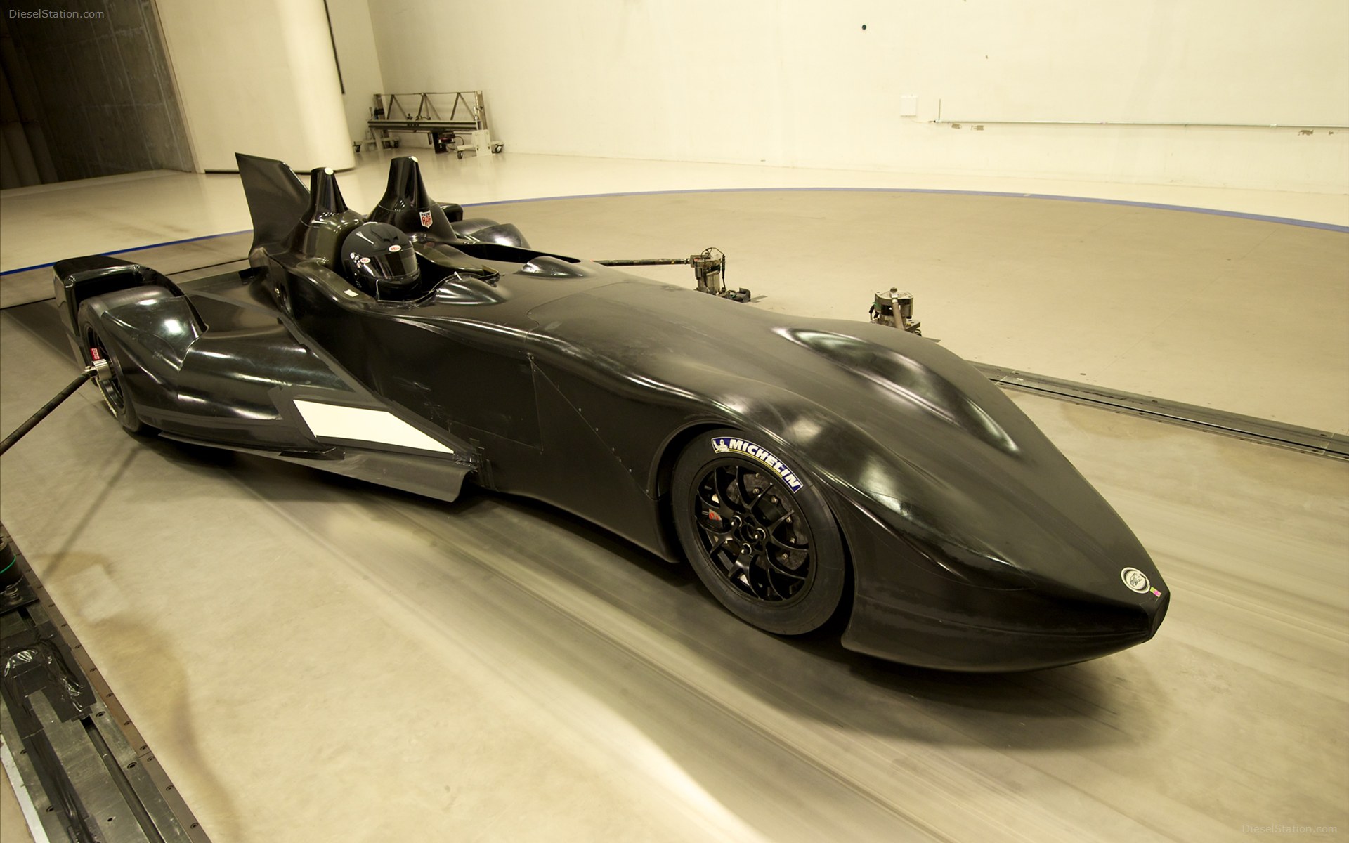Nissan DeltaWing 2012