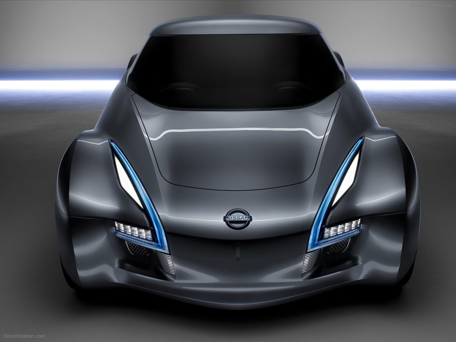 Nissan ESFLOW Electric Concept Car 2011