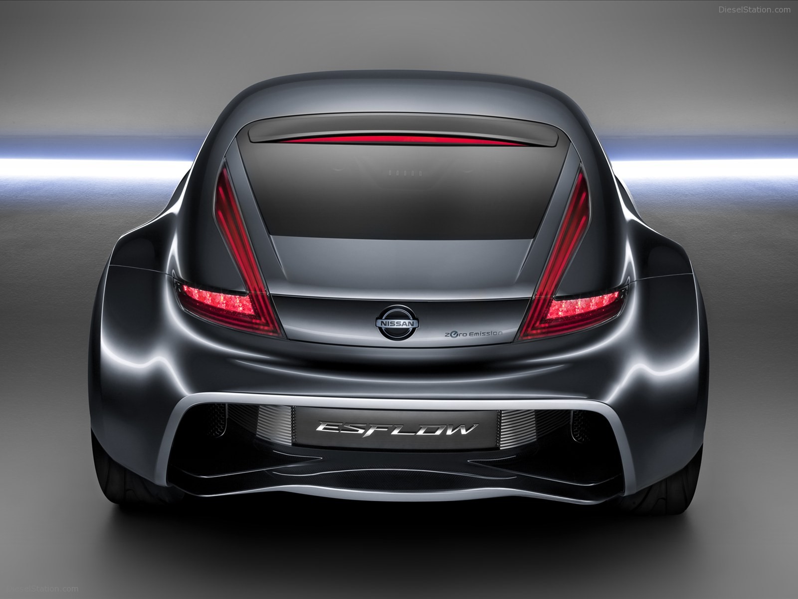 Nissan ESFLOW Electric Concept Car 2011 Nissan ESFLOW Electric Concept Car 2011